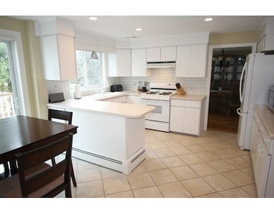 20 Leo Rd, Marblehead, MA 01945 - photo 2