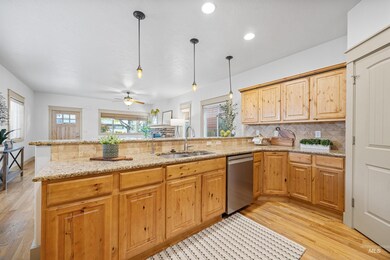 2515 N 21st St, Boise, ID 83702 - photo 6