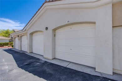 1521 Ruby Cliffs Ln unit 203, Las Vegas, NV 89144 - photo 4