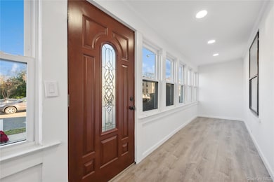 120 N Forest Ave, Rockville Centre, NY 11570 - photo 2