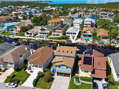 6241 Bayside Dr, New Port Richey, FL 34652 - photo 4