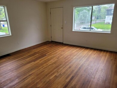 458 S Napoleon Ave, Columbus, OH 43213 - photo 3