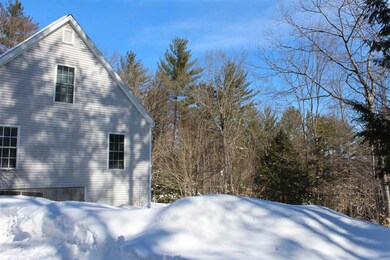 35 Henry Dr, Effingham, NH 03882 - photo 4