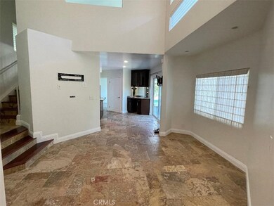 21607 Dumetz Rd, Woodland Hills, CA 91364 - photo 2