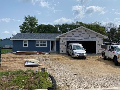 1032 Plum Ct, Janesville, WI 53546 - photo 2