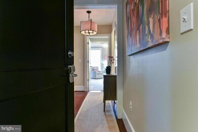 910 Powhatan St unit 306S, Alexandria, VA 22314 - photo 2