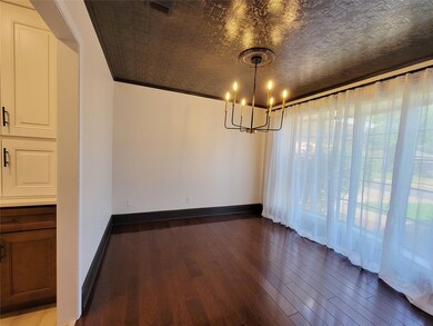 720 Huntwich Dr, Bedford, TX 76021 - photo 4