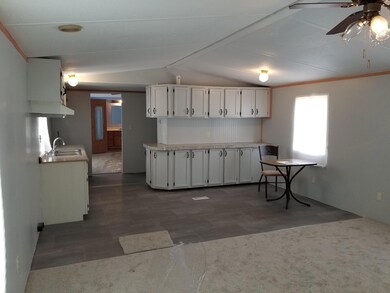 256 Overlook Ln, Rutledge, TN 37861 - photo 2