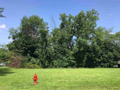 18 Clinton St, Rensselaer, NY 12144 - photo 4