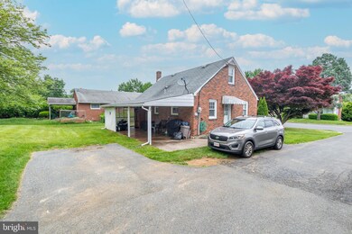 420 S 24th St, Allentown, PA 18104 - photo 4