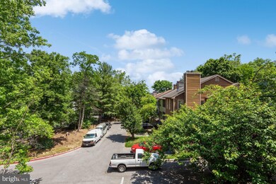 9406 Clocktower Ln, Columbia, MD 21046 - photo 2