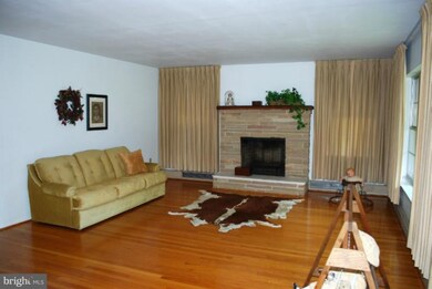 unlisted-address, Edgewater, MD 21037 - photo 5