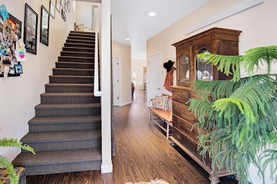 1120 Hawks Nest Ln, Gypsum, CO 81637 - photo 2