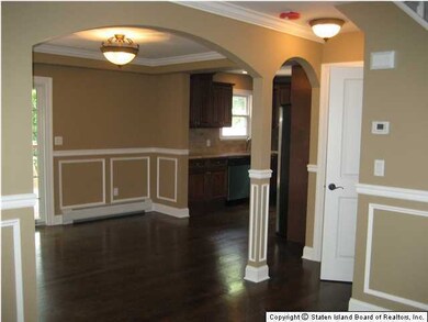 125 Cheshire Place, Staten Island, NY 10301 - photo 3