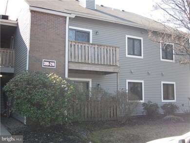 213 Ravens Crest Dr, Plainsboro, NJ 08536 - photo 2