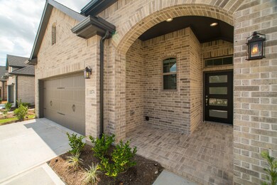 10574 Wild Chives, the Woodlands, TX 77385 - photo 4