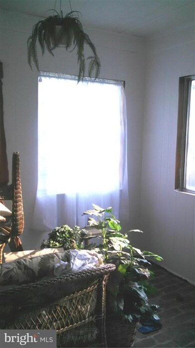 304 Glyndon Dr, Reisterstown, MD 21136 - photo 5