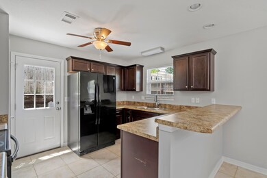 Kitchen, countertop seating