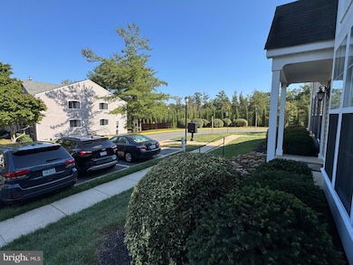 7716 Lexton Place unit C, Springfield, VA 22152 - photo 2