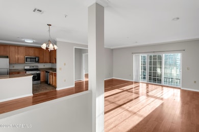 325 Regency Place unit 325, Woodbridge, NJ 07095 - photo 7