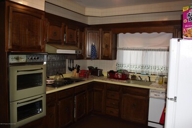1026-1028 Poplar St, Scranton, PA 18510 - photo 5