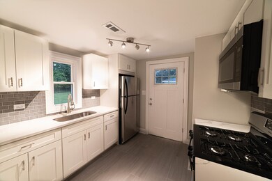 17901 Springfield Ave, Homewood, IL 60430 - photo 7