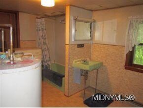 Bath-Laundry Room