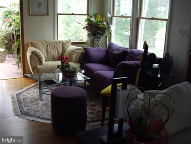 211 Patrick St SW, Vienna, VA 22180 - photo 6