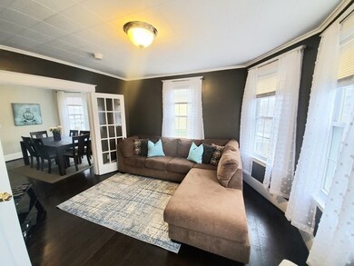 21 Leach St unit 2R, Salem, MA 01970 - photo 2