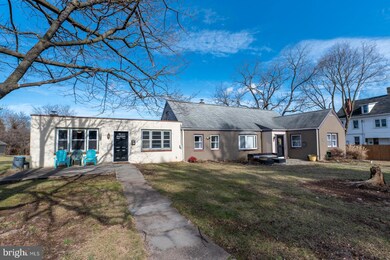 415 Ridge Ave, Spring City, PA 19475 - photo 3