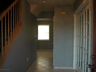 612 Loxley Dr, Toms River, NJ 08753 - photo 3