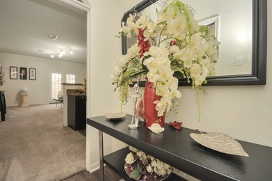 10539 Logger Pine Trail, Houston, TX 77088 - photo 5