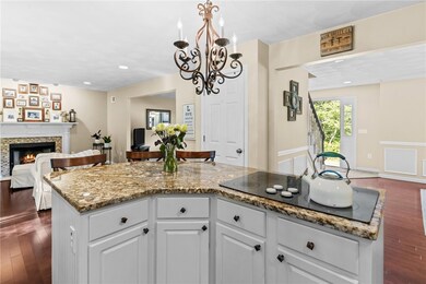 40 Sundale Rd, Cranston, RI 02921 - photo 4