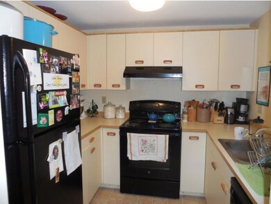 7 N Browning Ct, Pembroke, NH 03275 - photo 2