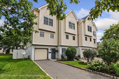 003_42B_Center_Street_349323_655322