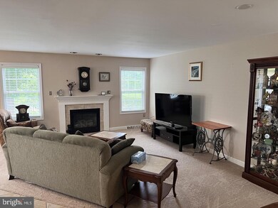 1004 Felix Ct, Reading, PA 19605 - photo 7