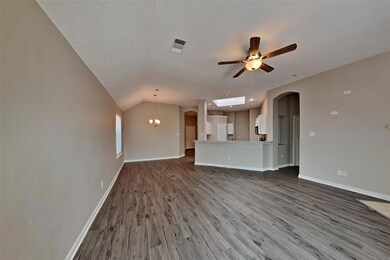 7205 Sunburst Trail, Denton, TX 76210 - photo 3