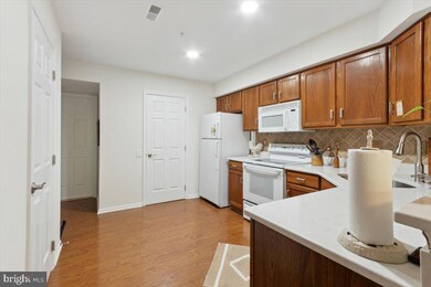 14 Cartwright Ct unit 100, Wilmington, DE 19804 - photo 4