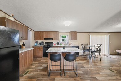 506 N Vine St, Milan, IN 47031 - photo 2