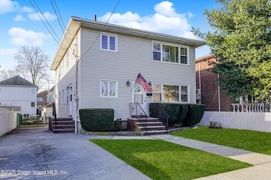 188 Evergreen Ave, Staten Island, NY 10305 - photo 2