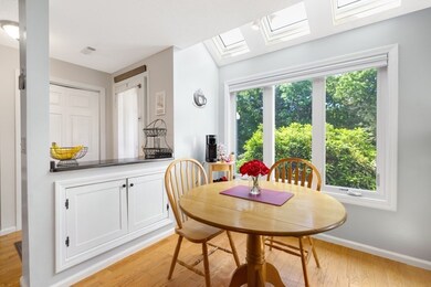 425 Maple Brook Rd unit 425, Bellingham, MA 02019 - photo 5