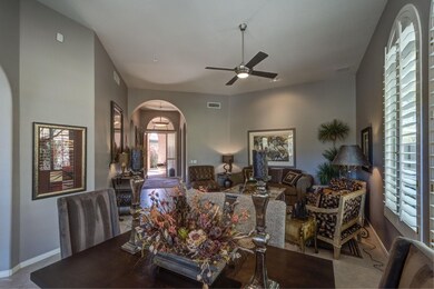 007_Living Room