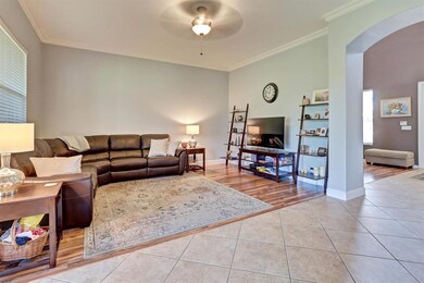 3945 Torres Cir - 32