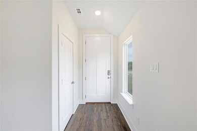 1361 Greenfield St, Gainesville, TX 76240 - photo 4