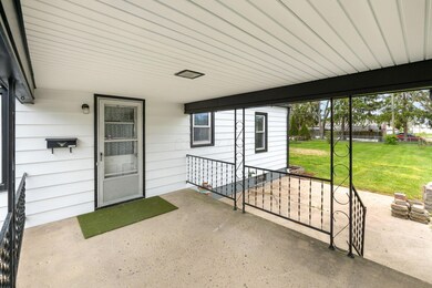 1632 Linnet Ave, Columbus, OH 43223 - photo 5