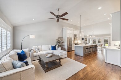 1522 Chantilly Ln, Houston, TX 77018 - photo 3