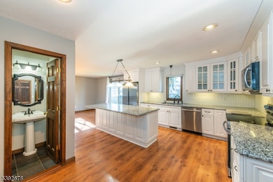 8 Tyler Place, Hewitt, NJ 07421 - photo 7