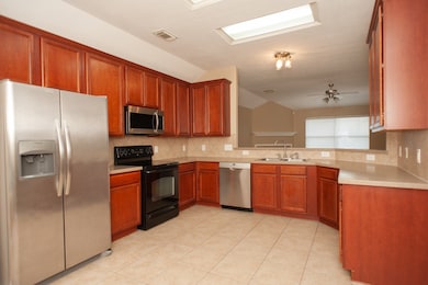 4202 Leisure Ln, Pearland, TX 77584 - photo 3