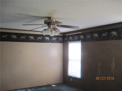 22097 E 572 Rd, Colcord, OK 74338 - photo 4