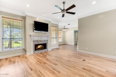 107 Field Crest Updated-2